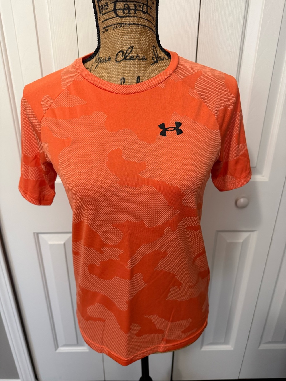 Under Armour Orange Camo Performance Tee